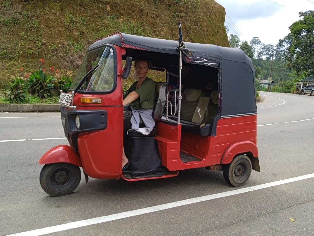 tuk tuk rental sri lanka price